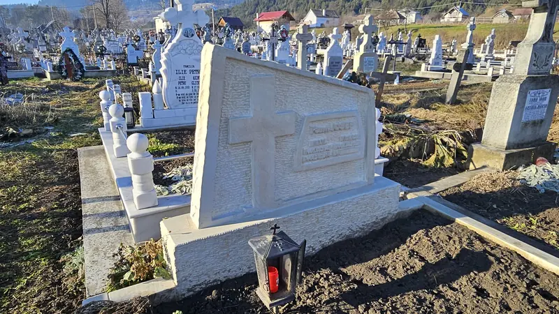 26. Monument