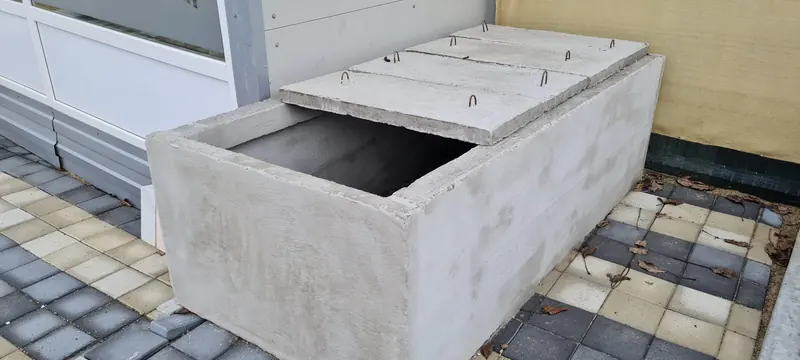 18. Lucrare - interior - cripta beton